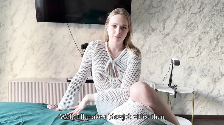 Мстительная русская блондинка изменяет парню со сводным братом за его измену