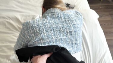 Первокурсница после загула на 1 сентября трахается дома со сводным братом