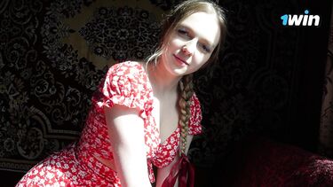 Колхозная красотка из деревни Кукушкино трахается с городским парнем