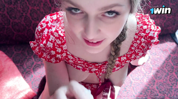 Колхозная красотка из деревни Кукушкино трахается с городским парнем