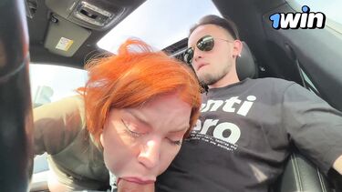 В машине: Любительский минет в машине от рыжей русской девки с классными сиськами