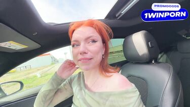 Большие соски: Любительский минет в машине от рыжей русской девки с классными сиськами