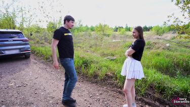 Любительский отсос со слюнями: Сбежавшая сводная сестра трахается на природе с разозленным братом