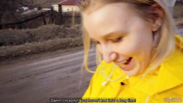 Случайная встреча с бывшей девушкой завершилась любительским минетом на улице