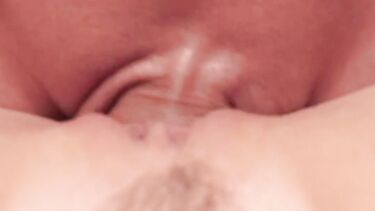 Секс видео в поезде Москва - Владивосток от русской пары