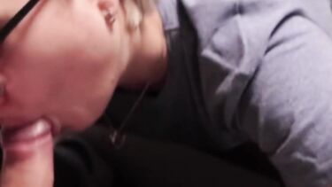 Секс видео в поезде Москва - Владивосток от русской пары