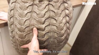 Зашел к молодой соседке за сахаром и трахнул ее на кухне