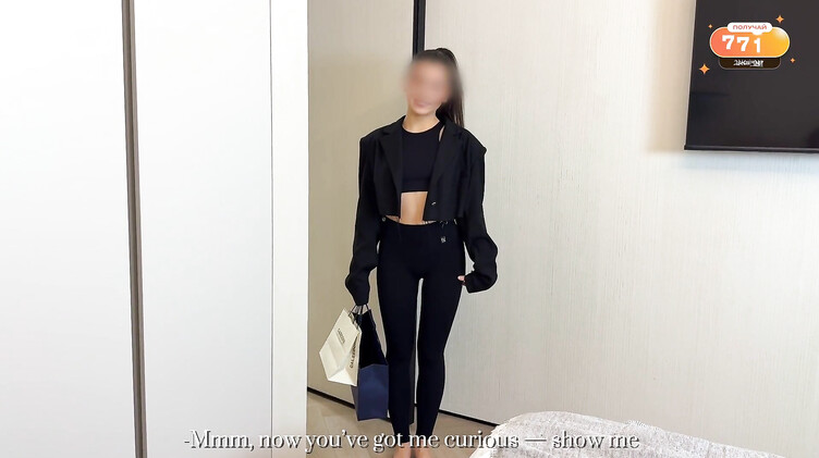 MilaMuse: Бойфренд отшлепал и трахнул с окончанием внутрь девушку в рваных колготках