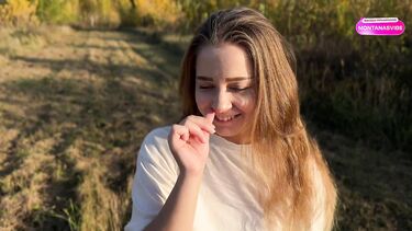 Случайная встреча на природе с русской школьницей завершилась слюнявым минетом