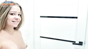 Скромная русская девушка вынуждена за долги мужа ебаться с незнакомцем