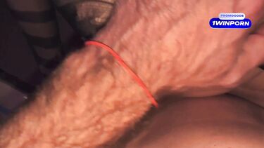 Волосатый мужик порвал колготки и трахнул раком красивую брюнетку