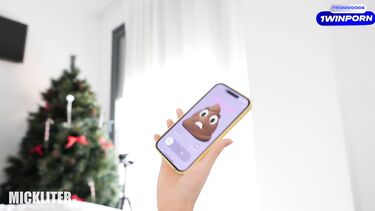 Сводный брат заявился к сестренке на пару дней и выебал ее спустя час