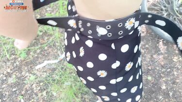 Велосипедист помог русской незнакомке с ремонтом велика и трахнул ее в лесу