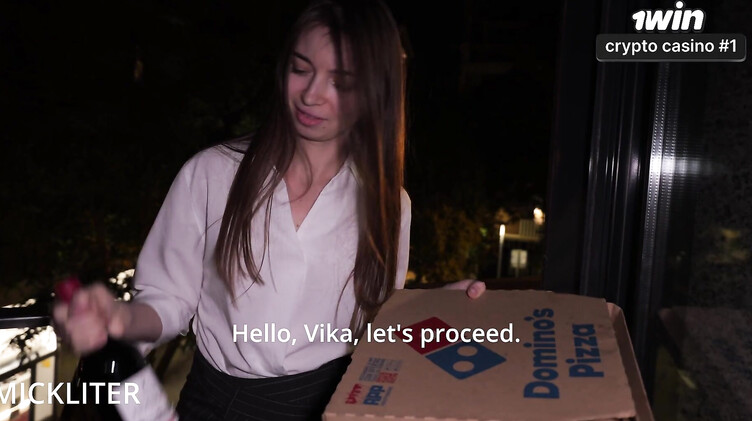 Жестко выебал горячую соседку после работы в пятницу