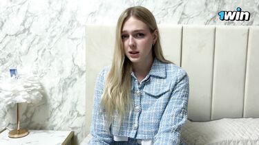 Неверная жена: Скачки на хуе соседа после ссоры с парнем