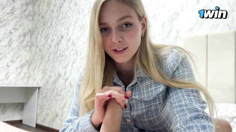 Скачки на хуе соседа после ссоры с парнем