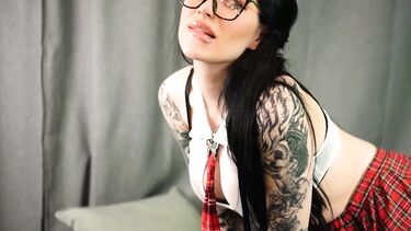 Страстное порно: Отчим соблазнен нимфоманкой на анальный трах