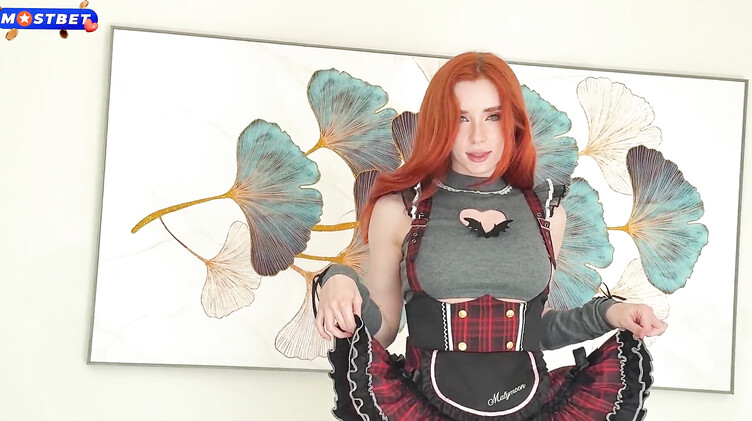 Плотный трах со служанкой с рабочим аналом