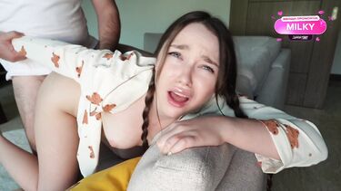 Отчим отшлепал падчерицу и грубо сношает ее в анал