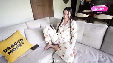 Отчим отшлепал падчерицу и грубо сношает ее в анал