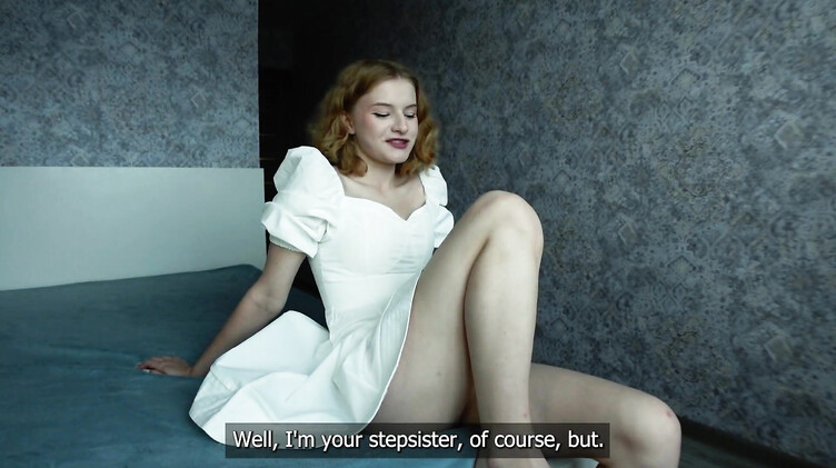 Рыжая кудряшка сосет хуй сводному брату за бабло