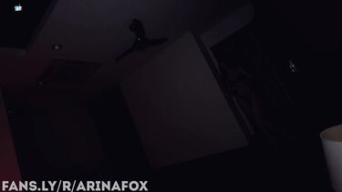 Спровоцировала сводного брата дать на клык и выпросила еблю