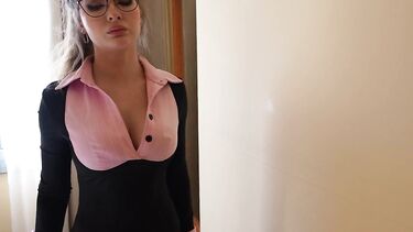 Быстрый отсос от горячей мачехи с большим сливом на одежду