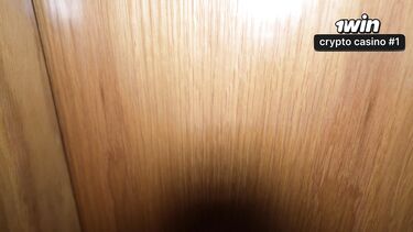 Долбит очко мамы девушки после соблазнения