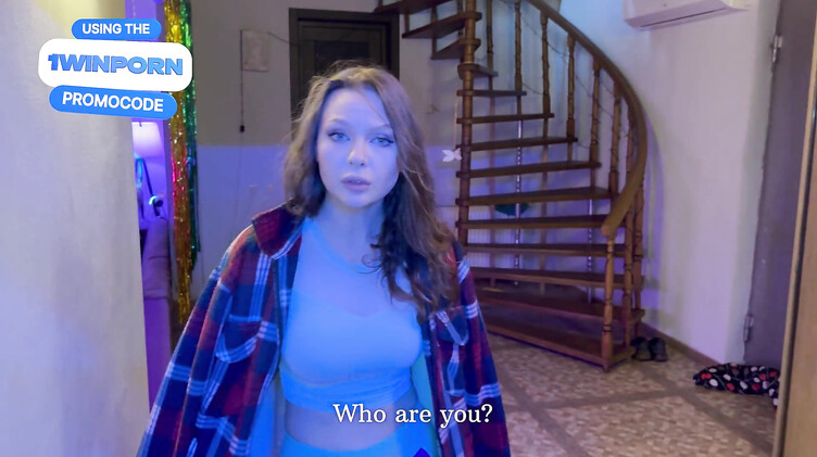 Пришел к другу и лишился девственности с его похотливой сестрой