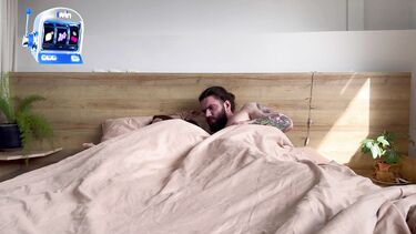 Анально трахнул мачеху после блядок в клубе