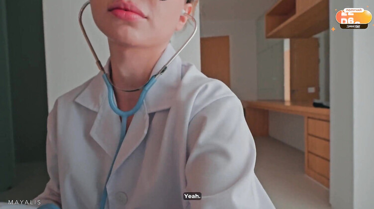 Отодрал горячую врачиху на обходе в частной клинике