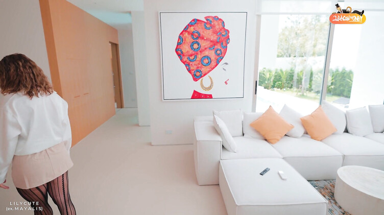 Заключили сделку горячим трахом и футджобом с риэлторшей