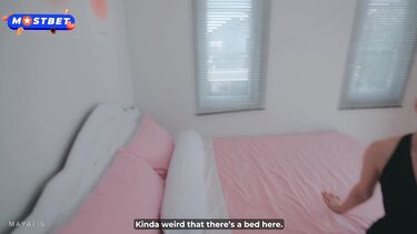 Психолог отсосом и влажной киской лечит зависимость от порно