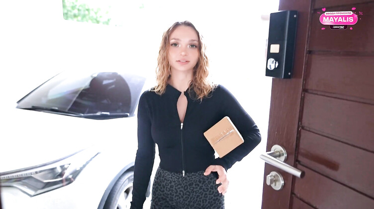 С матом: Анально наказал кудрявую курьершу за распиздяйство