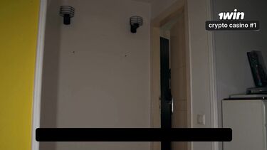 Натянул тетю Тому, пока мать в соседней комнате