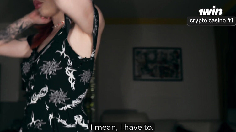 Натянул тетю Тому, пока мать в соседней комнате