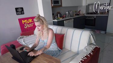 Секс инструктаж с минетом и еблей для пасынка перед свиданием