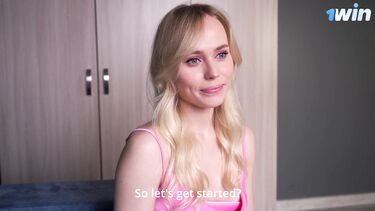 Молодая неопытная русская эскортница на своем первом выезде