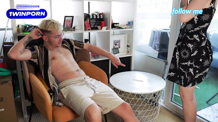 Слюнявый минет: Бывшая эскортница получила бабки за секс работая домработницей