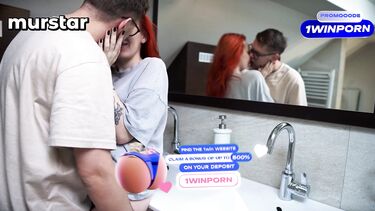 Поцелуи: Любительский утренний секс в душе с русской рыженькой красоткой Томой Мур