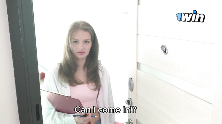 Провела соцопрос и отсосала член перед перепихоном в гандоне