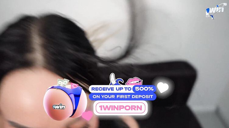 Горничная за деньги убирается голышом и трахается с работодателем