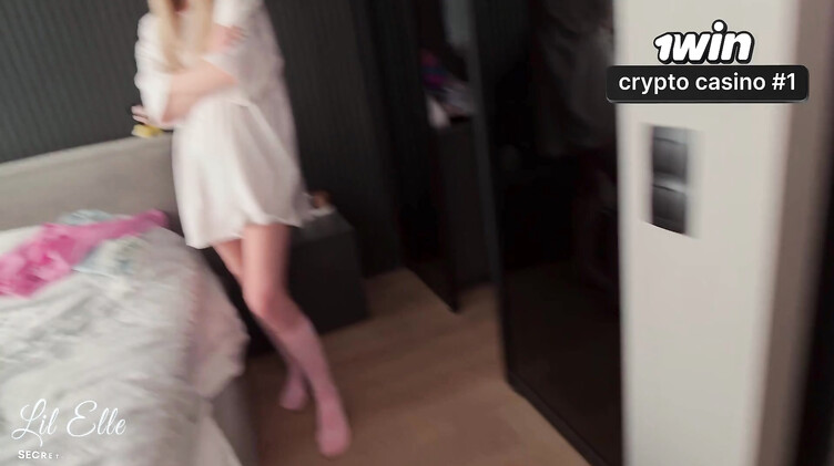 Пьяная девушка изменяет парню после гулянки в клубе