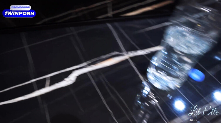 Карма изменщика! Жена отомстила неверному еблей с его другом