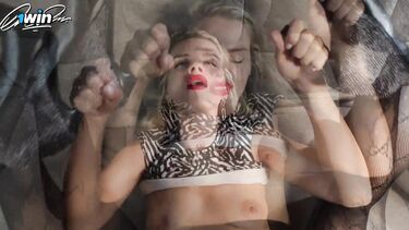 В сетке: Вернулась с вечеринки пьяная без трусиков и трахнулась с бойфрендом