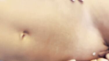 Моника Фокс потекла от пальца в попе и была выебана