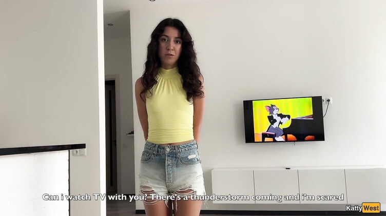 Анальная прожарка сводной сестры после хуя в упаковке чипсов