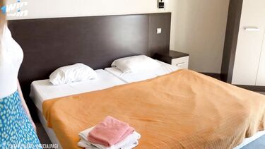 Отец не поехал на отдых и пропустил инцест сына с мачехой