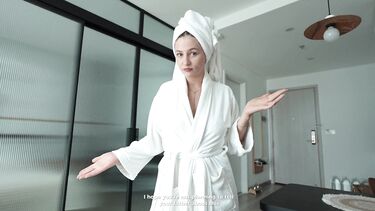 Шпионил за нимфоманкой мачехой и получил доступ к пизде