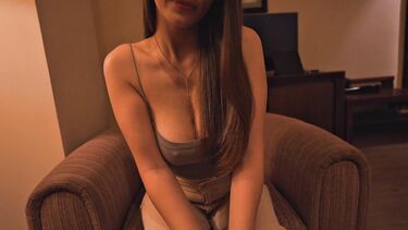 Замужняя телка ебется с боссом на собеседовании